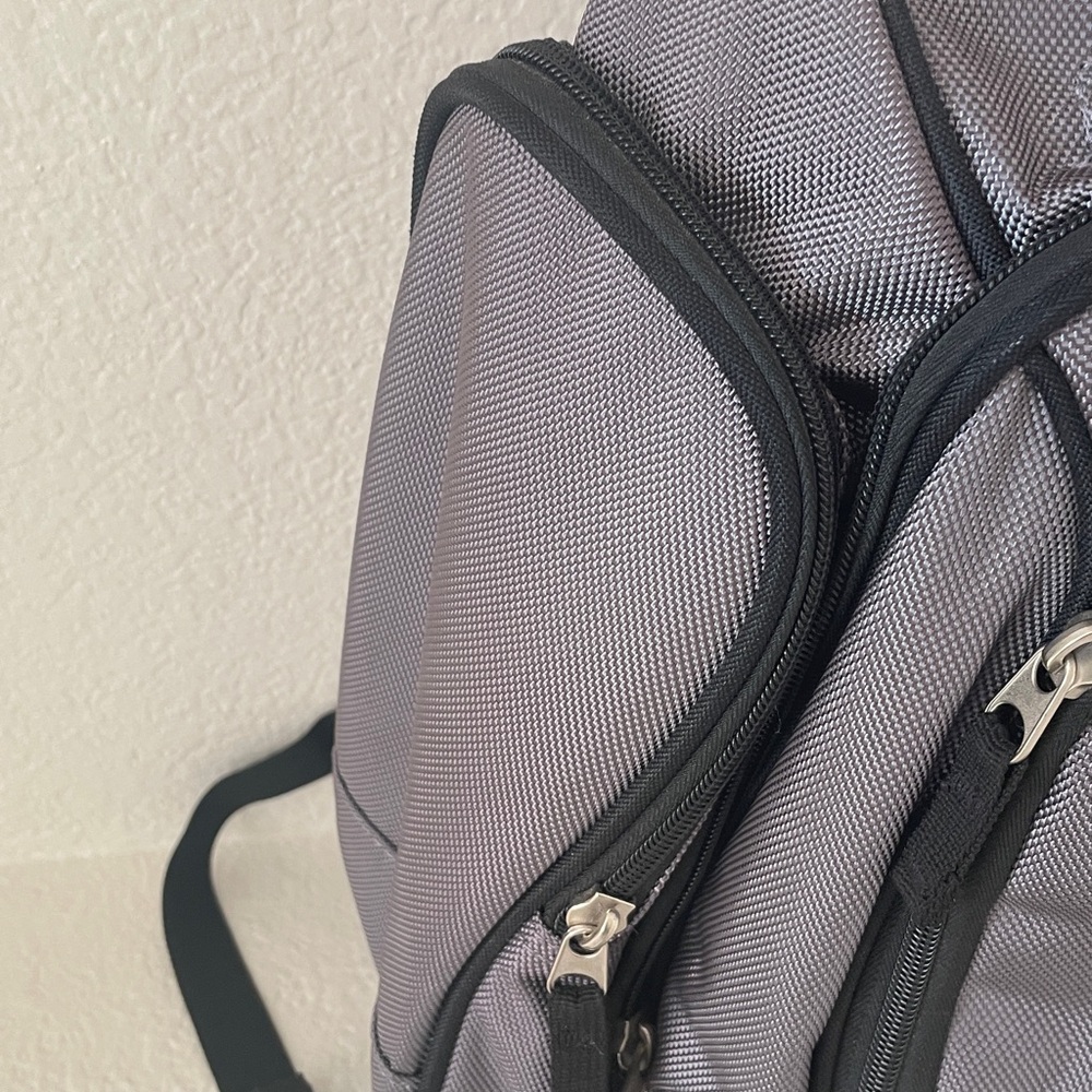 OGIO Charcoal Backpack - Picture 5 of 7